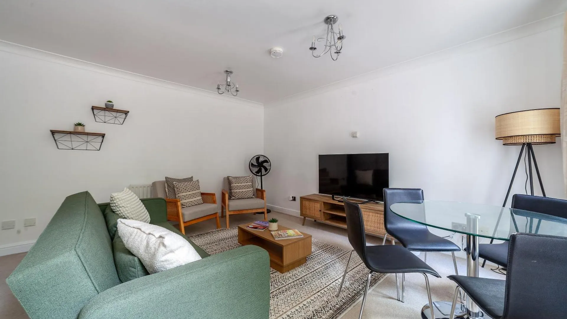 Cozy Welcoming 2Br Flat Near Excel Centre Apartment London United Kingdom